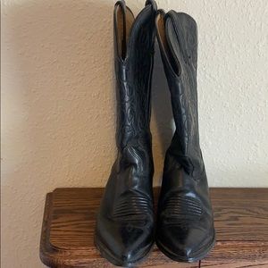 Black wrangler cowboy/cowgirl boots